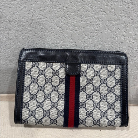 Vintage Gucci Monogram Clutch - Picture 2 of 11